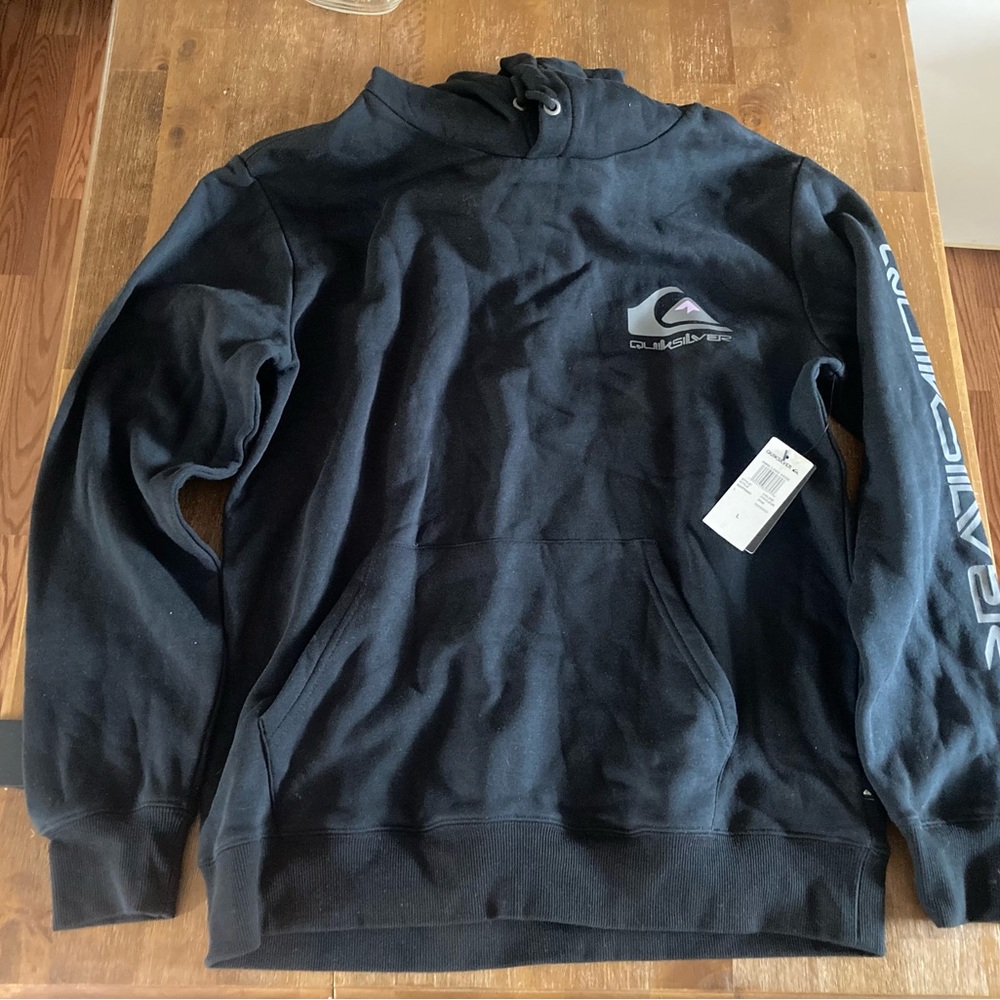 Quicksilver sweatshirt NWT adult Large